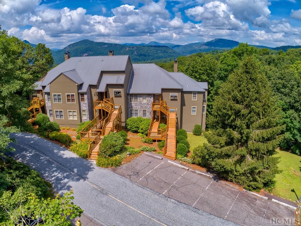 142 Eagle Ridge Road, Unit 2305 Sapphire, NC 28774 - Photo 2 of 44 Gallery Image 2