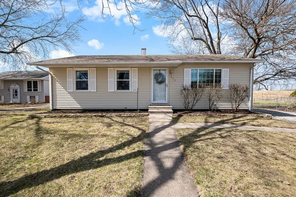 $162,500 | 214 8th Street East, Milan, IL 61264
