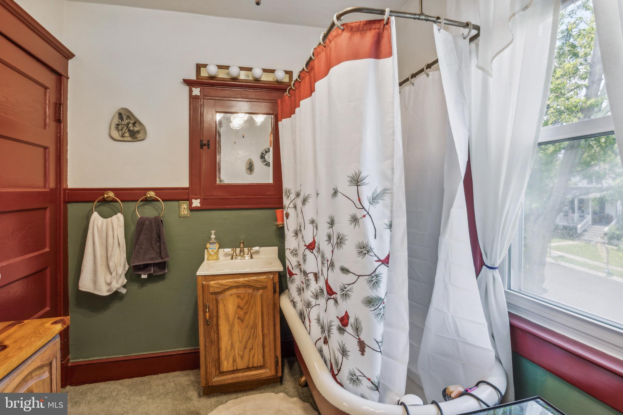 5219 Catalpha Road Baltimore, MD 21214 - Photo 19 of 24 Bathroom