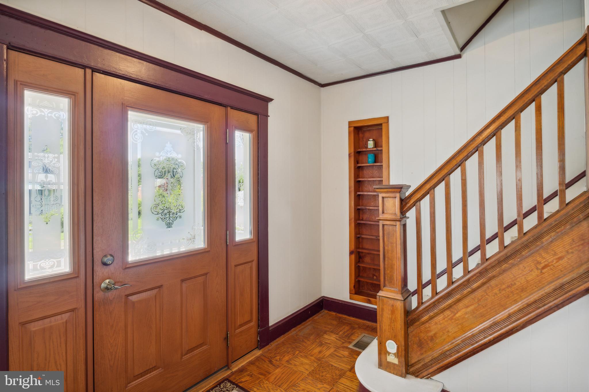 5219 Catalpha Road Baltimore, MD 21214 - Photo 4 of 24 Entrance