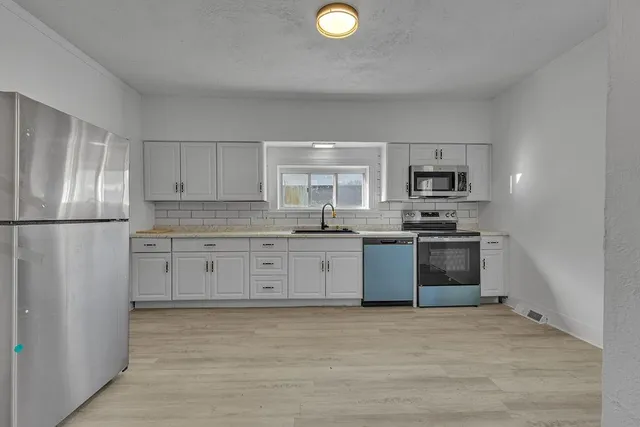 $135,000 | 498 Blockhouse Run Road, New Brighton, PA 15066