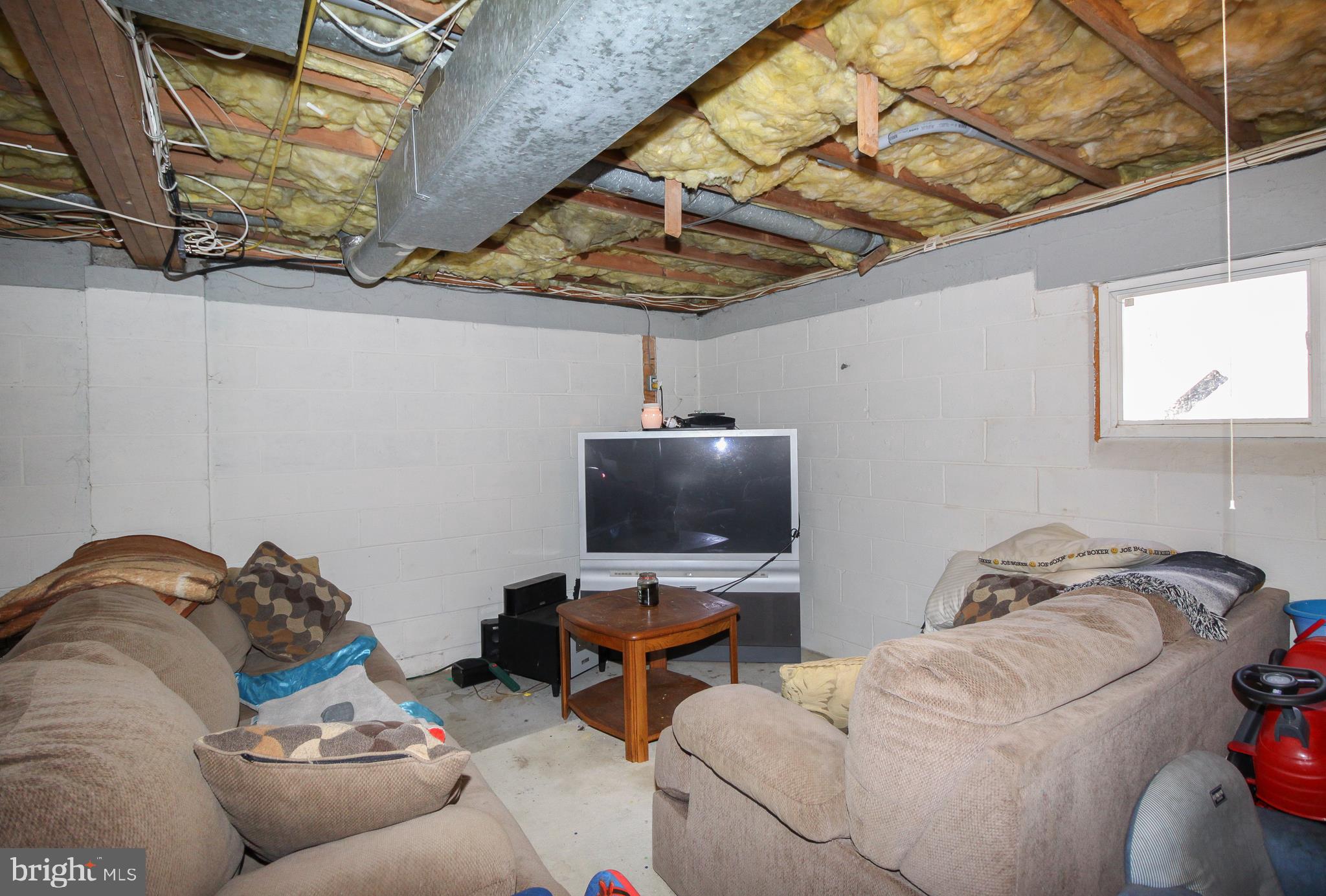 291 Grubb Road Newfield, NJ 08344 - Photo 23 of 34 Lower Level Den