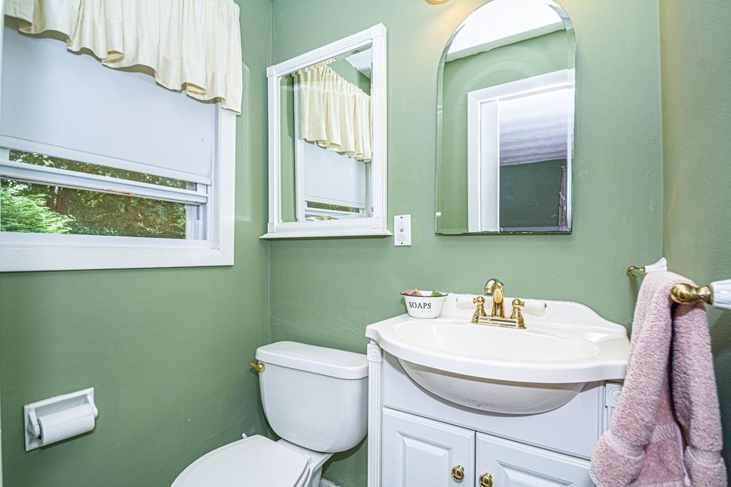 7 Craig Road Chelmsford, MA 01824 - Photo 32 of 42