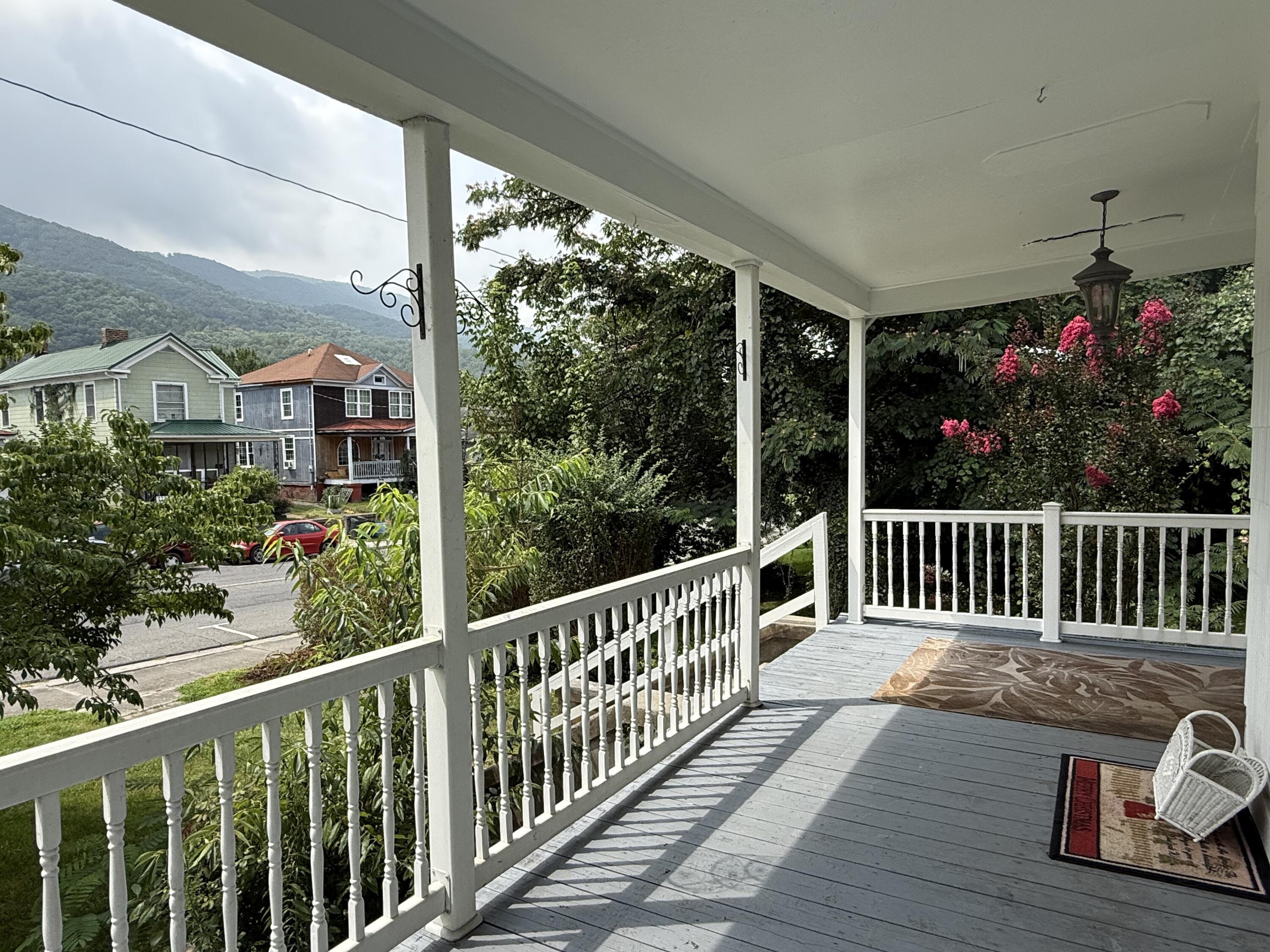 412 West Ridgeway Street Clifton Forge, VA 24422 - Photo 4 of 20 front porch view
