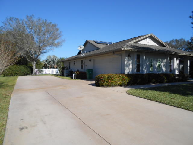 2728 Southeast Carthage Road Port St. Lucie, FL 34952 - Photo 8 of 41 DSCN2371