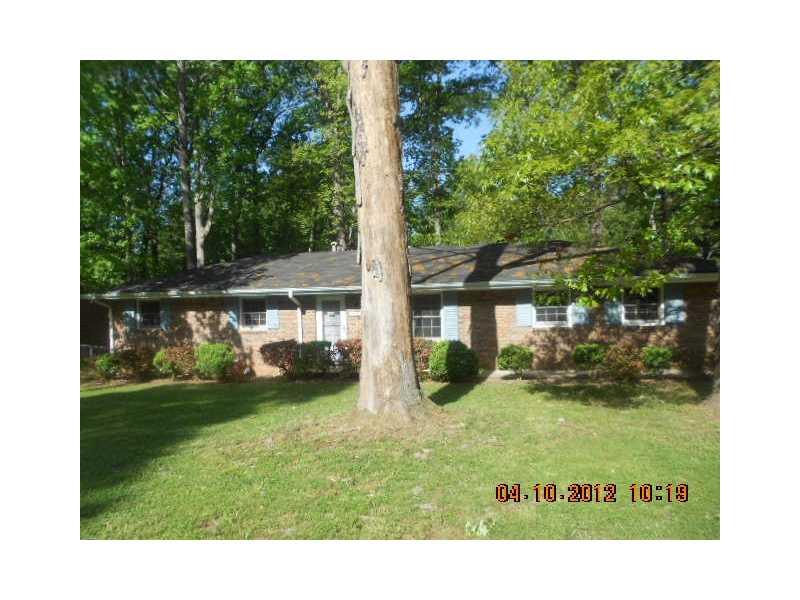 6555 Rabun Road Morrow, GA 30260 - Photo 1 of 1 Exterior Front.