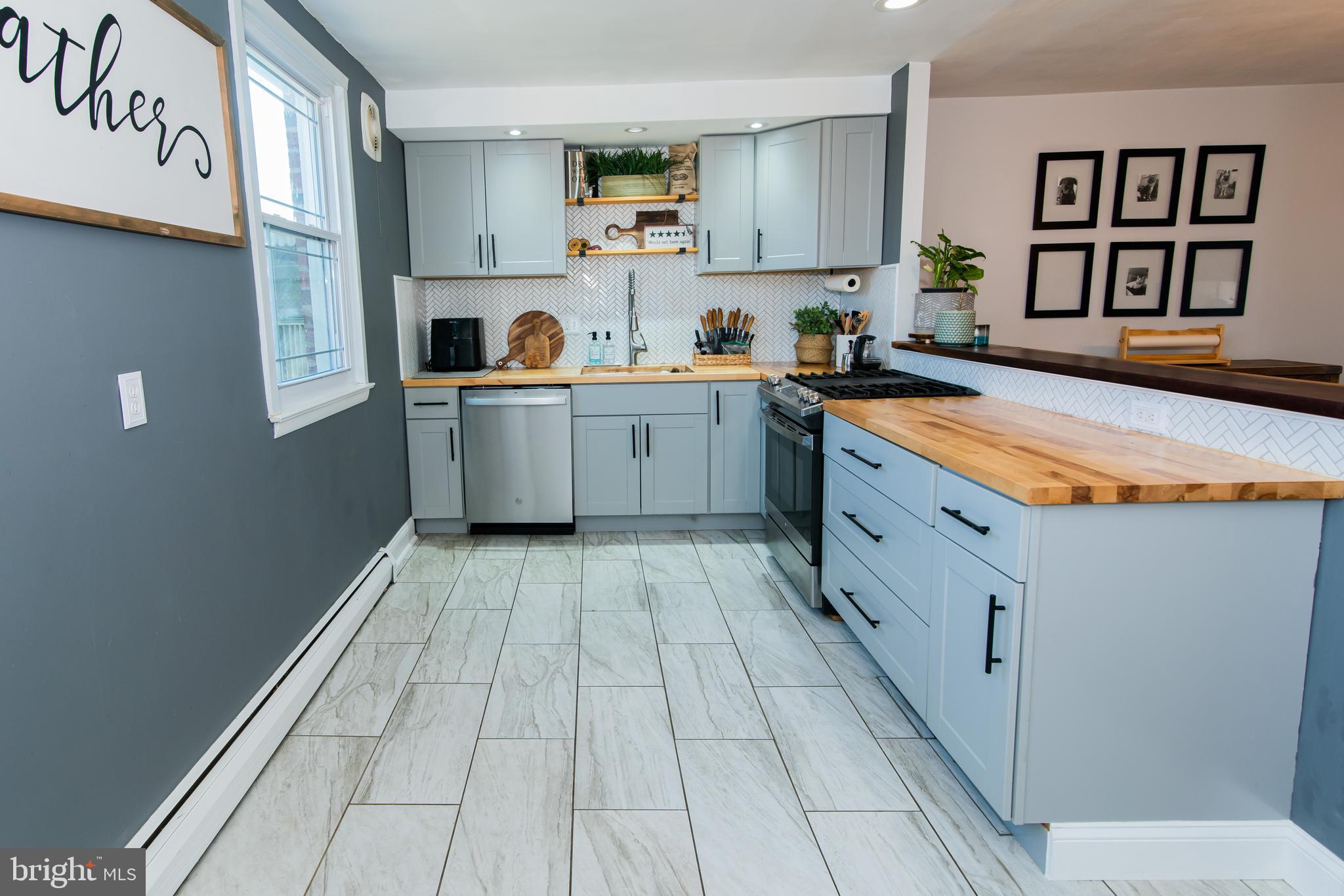 3831 Fairdale Road Philadelphia, PA 19154 - Photo 14 of 41 Gallery Image 14