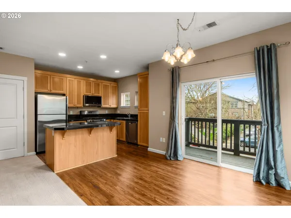 $209,900 | 1060 Southwest 170th Avenue, Unit 202, Beaverton, OR 97003