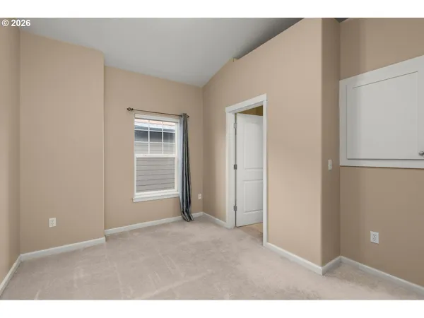$209,900 | 1060 Southwest 170th Avenue, Unit 202, Beaverton, OR 97003