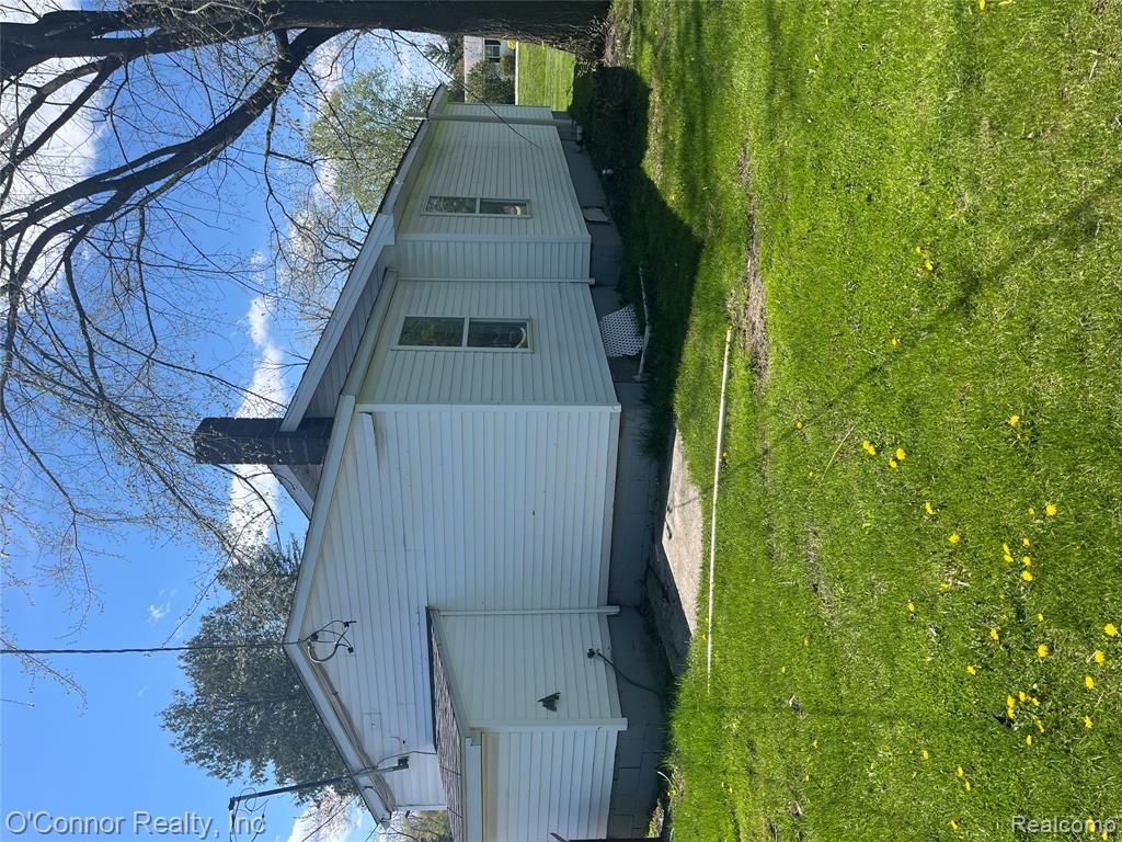 1908 Range Road Port Huron, MI 48060 - Photo 12 of 16