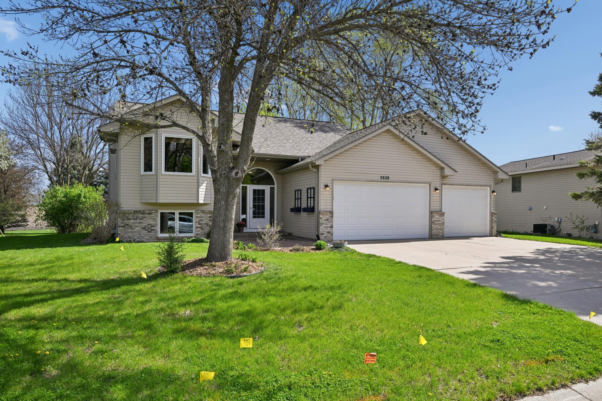 2028 Meadow Street Cologne, MN 55322 - Photo 2 of 36