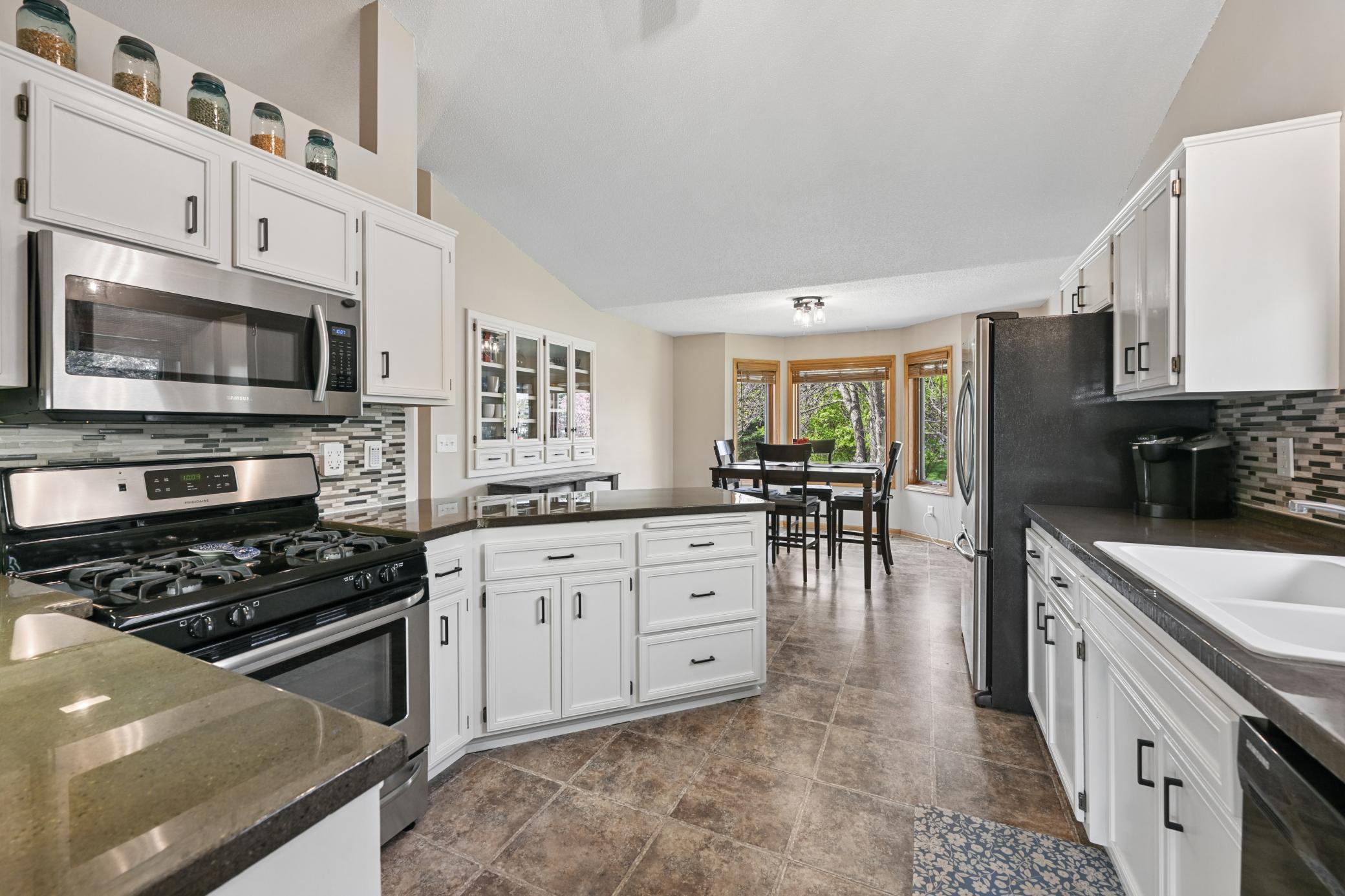 2028 Meadow Street Cologne, MN 55322 - Photo 4 of 36