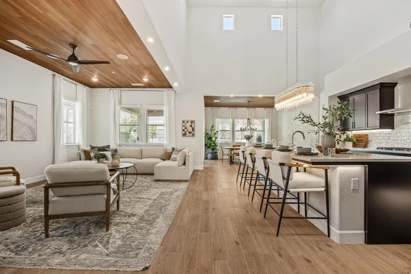 $1,325,100 | 11214 North Via Ravenna Drive, Fresno, CA 93730