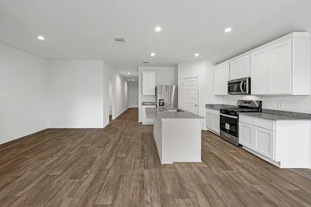 $2,099 | 31230 Yatesbury Lane, Fulshear, TX 77441