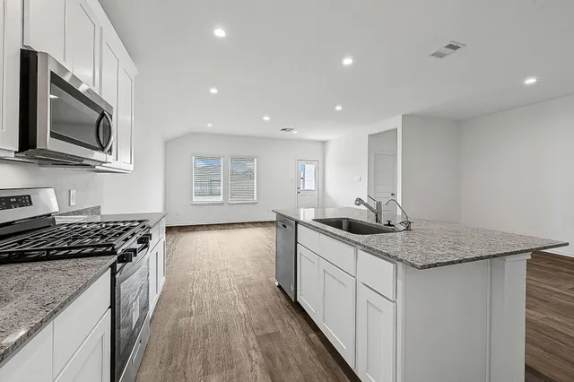 $2,099 | 31230 Yatesbury Lane, Fulshear, TX 77441