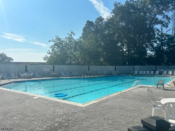 $1,790 | 2467 Highway 10, Unit 4B, Morris Plains, NJ 07950