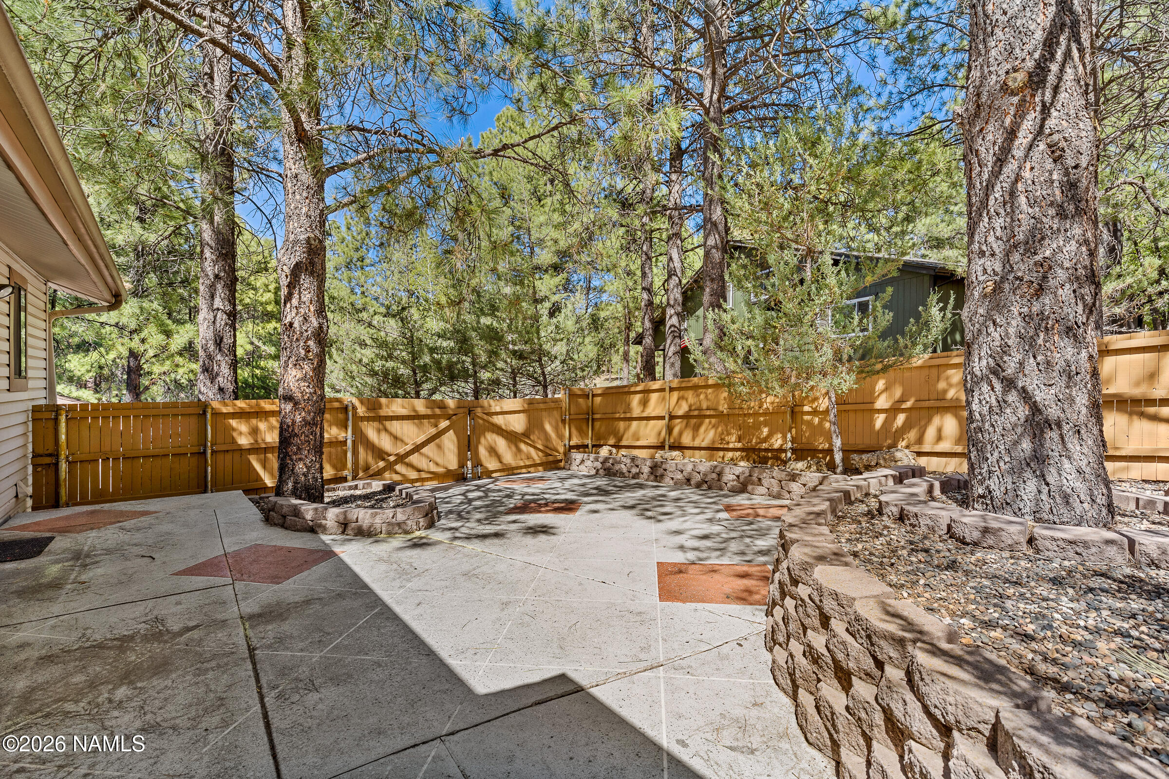 1886 North Edgewood Street Flagstaff, AZ 86004 - Photo 27 of 36 Backyard