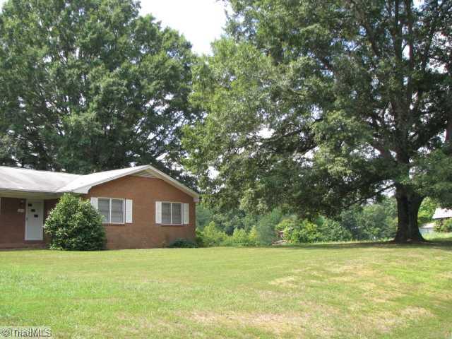 1613 K-Fork Road Madison, NC 27025 - Photo 11 of 15 Exterior Front.