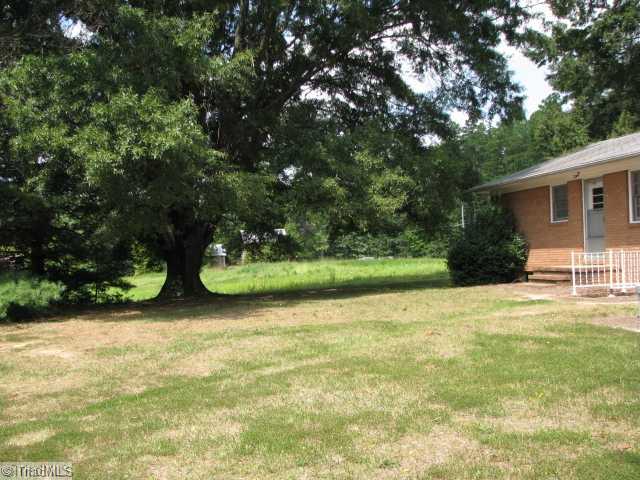 1613 K-Fork Road Madison, NC 27025 - Photo 13 of 15 Exterior Front.