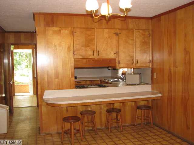 1613 K-Fork Road Madison, NC 27025 - Photo 7 of 15 Dining Room.