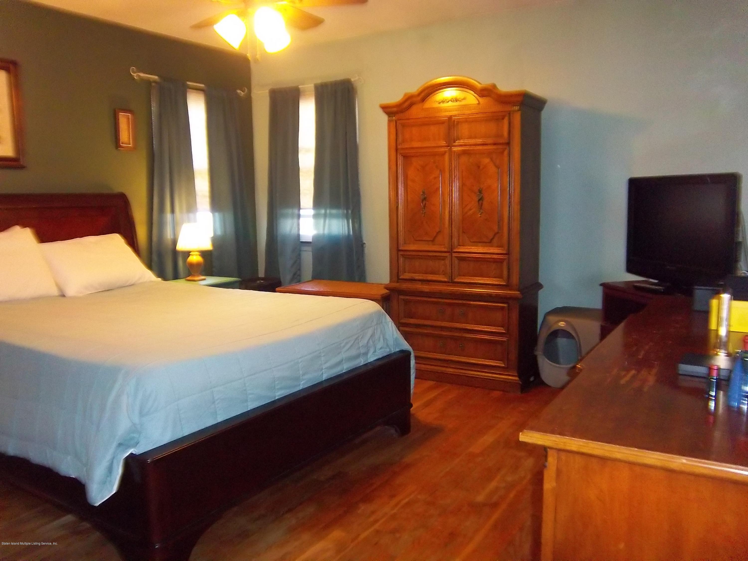 29 Signs Road Staten Island, NY 10314 - Photo 19 of 33 087