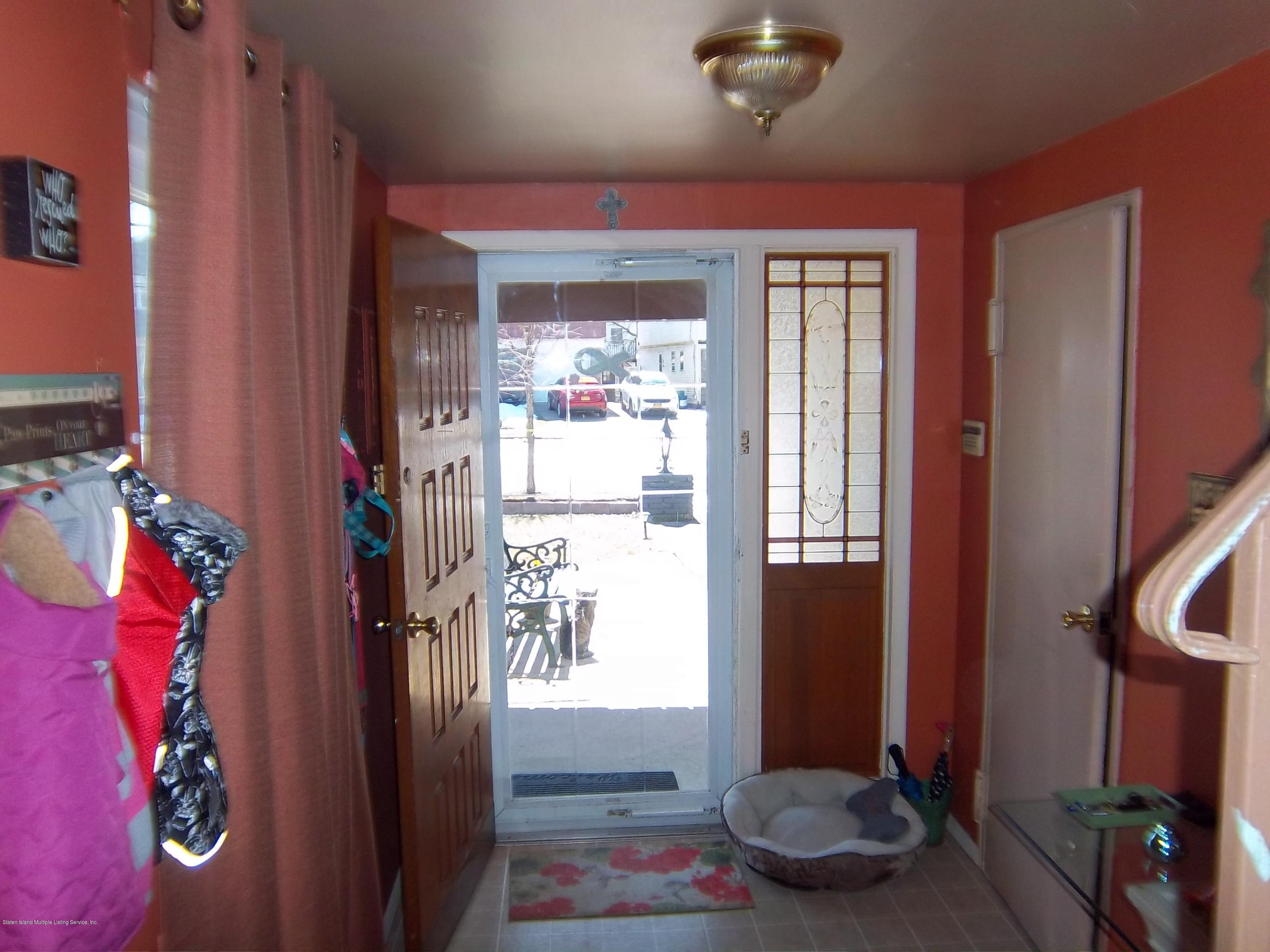 29 Signs Road Staten Island, NY 10314 - Photo 2 of 33 094