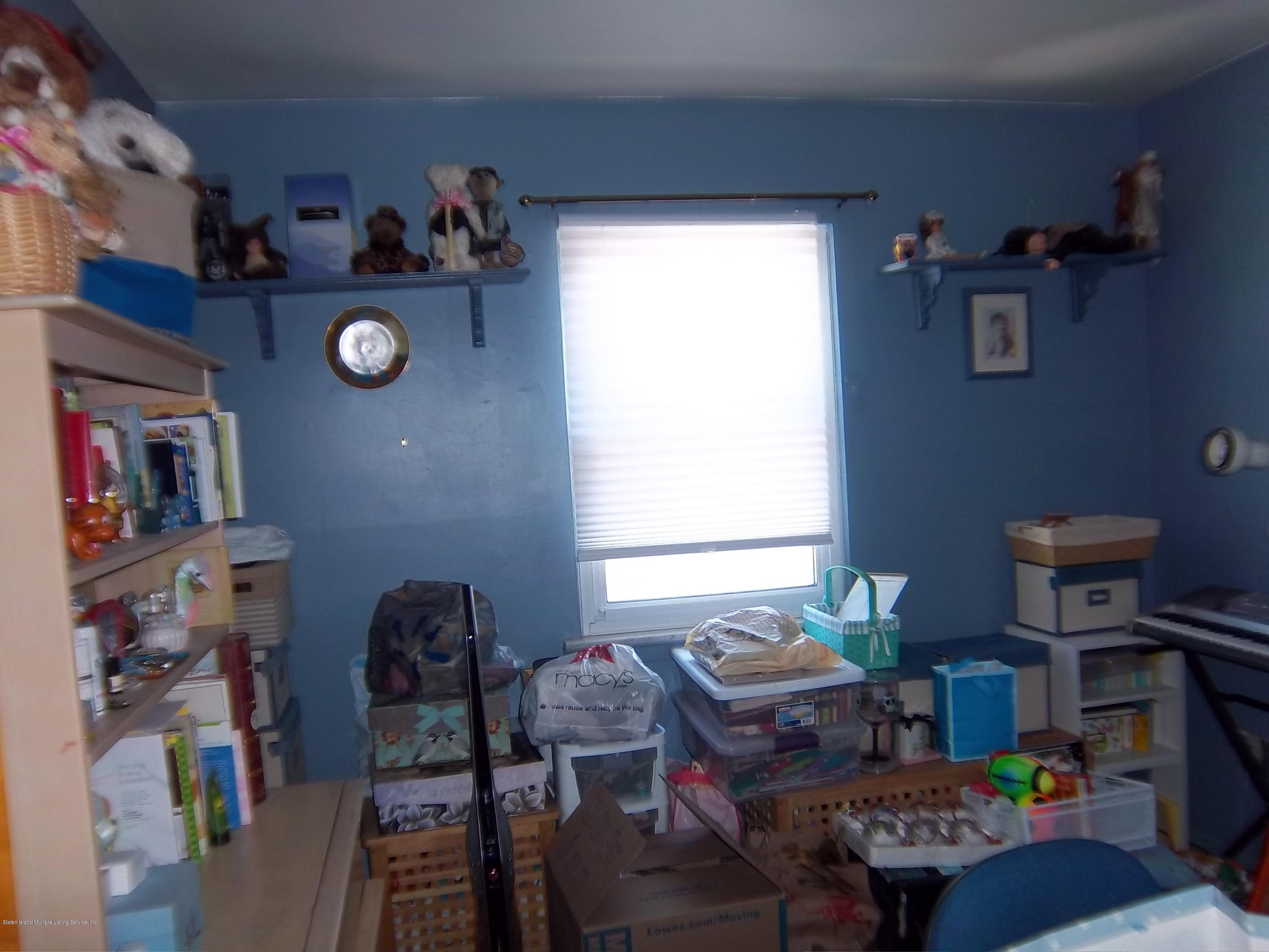 29 Signs Road Staten Island, NY 10314 - Photo 23 of 33 092