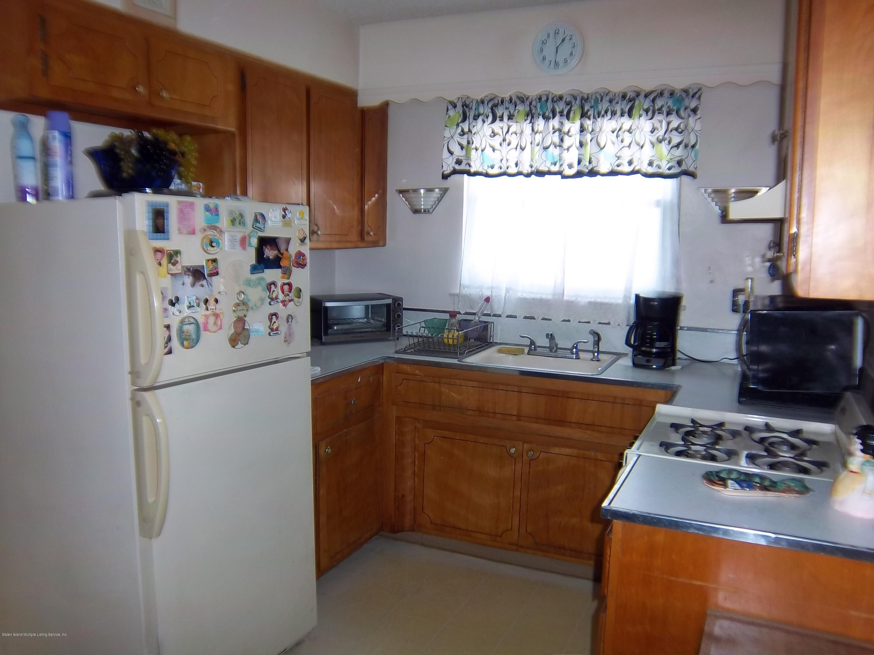 29 Signs Road Staten Island, NY 10314 - Photo 25 of 33 111