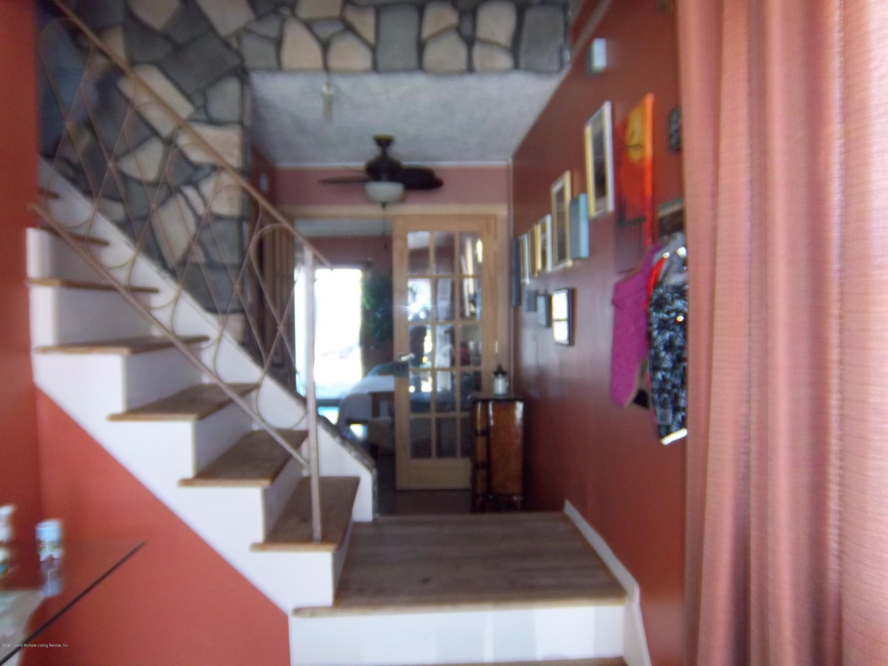 29 Signs Road Staten Island, NY 10314 - Photo 3 of 33 093