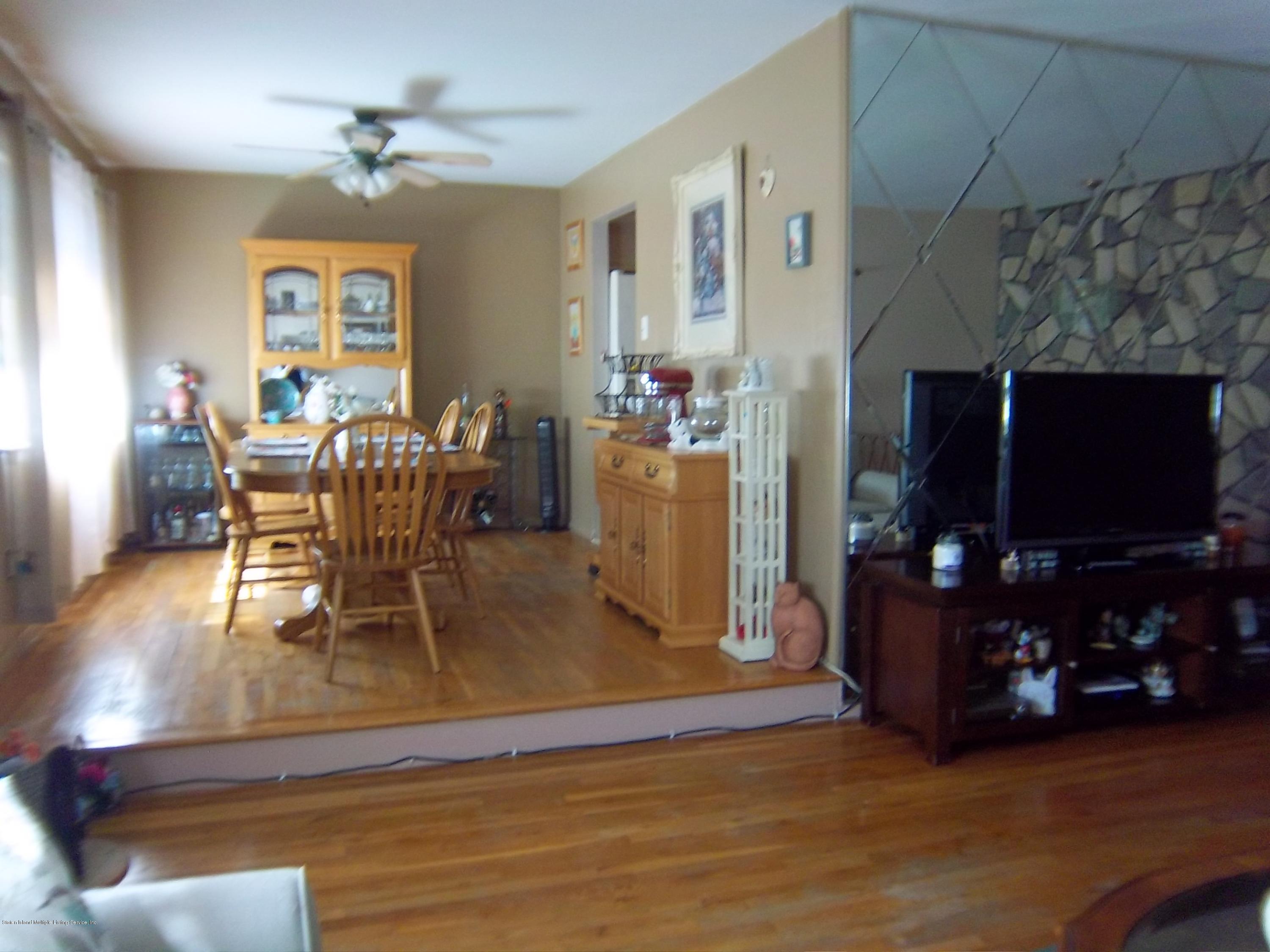 29 Signs Road Staten Island, NY 10314 - Photo 10 of 33 072