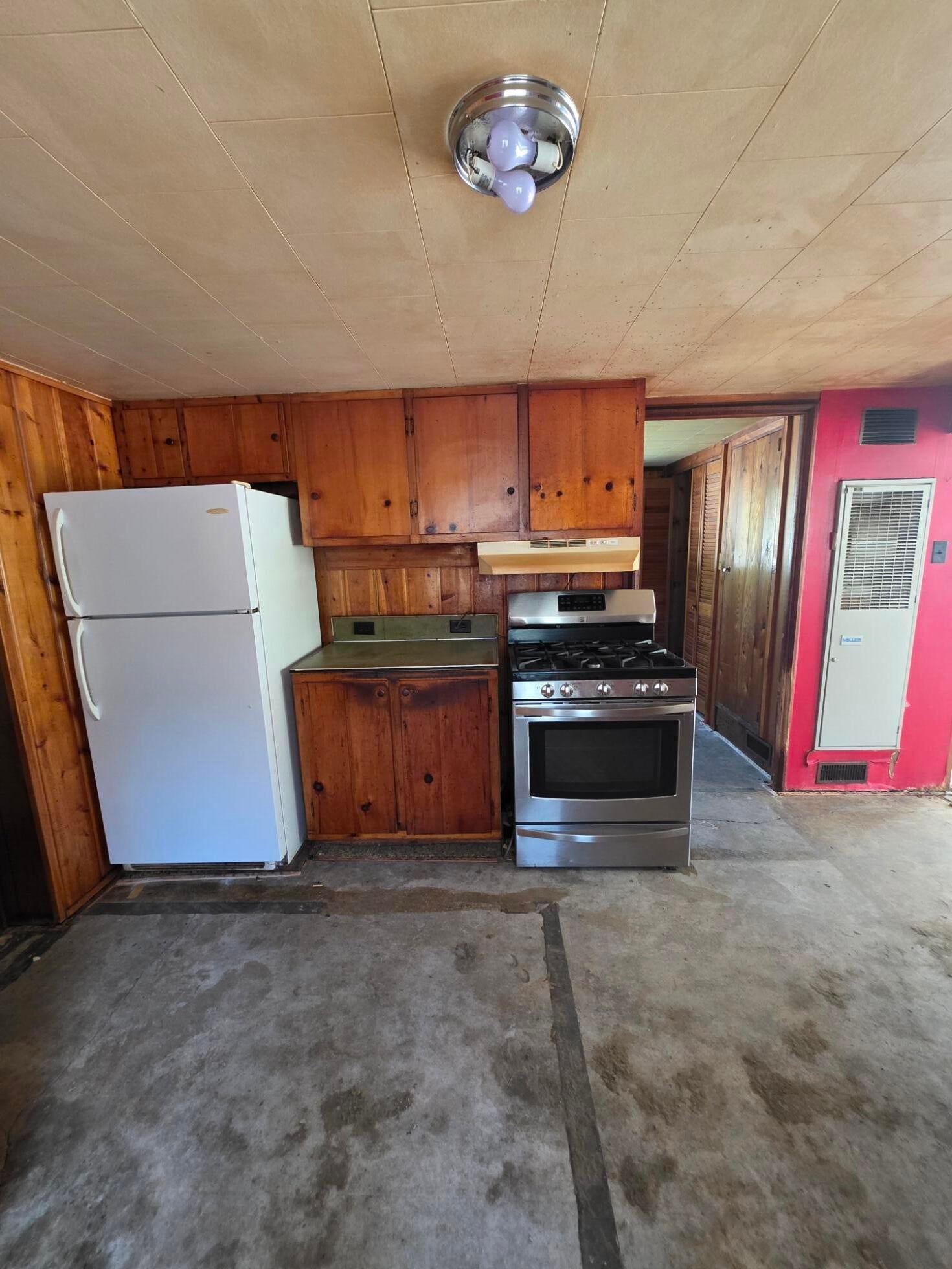 9077 Artesia Beach Road St. Helen, MI 48656 - Photo 9 of 47 KITCHEN