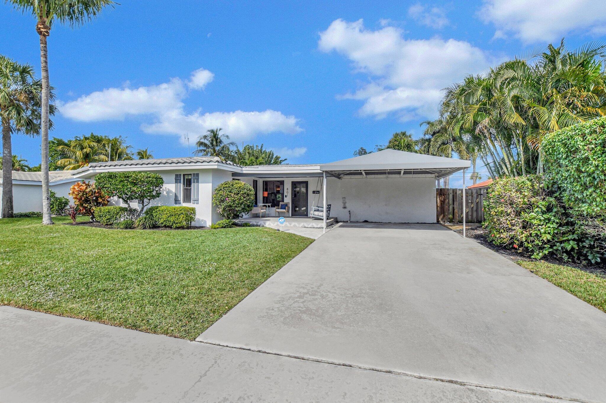 801 Southwest 5th Street Boca Raton, FL 33486 - Photo 2 of 51 4-web-or-mls-DSC_2894