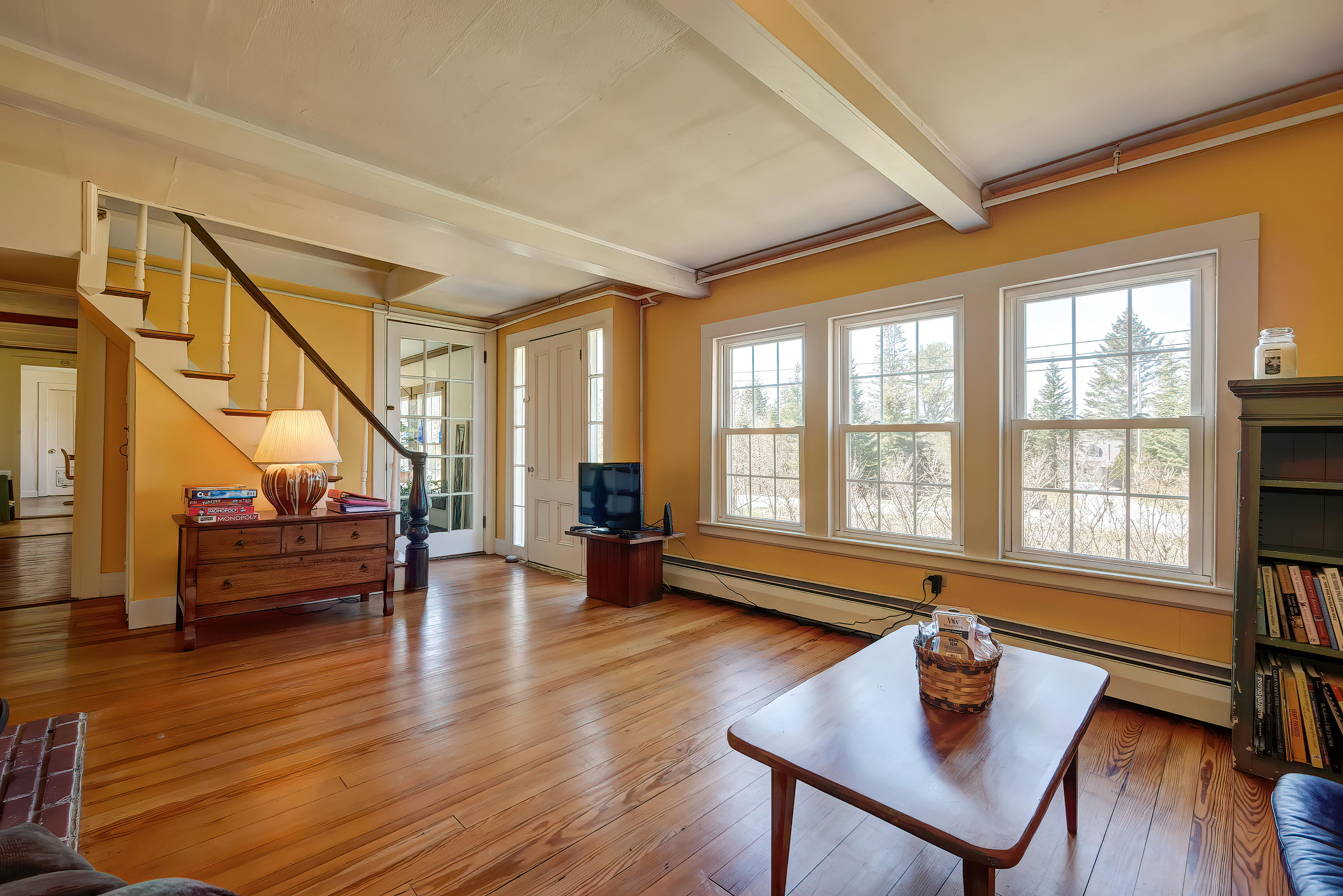 18 Lighthouse Point Road Gouldsboro, ME 04669 - Photo 4 of 45 Front Entry Living Room