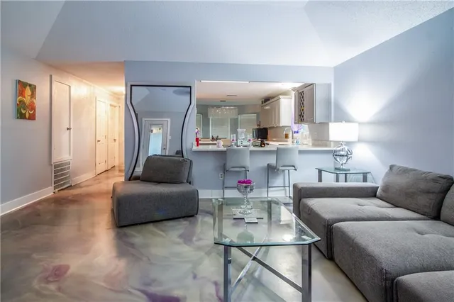 $210,000 | 715 La Salle Drive, Laplace, LA 70068