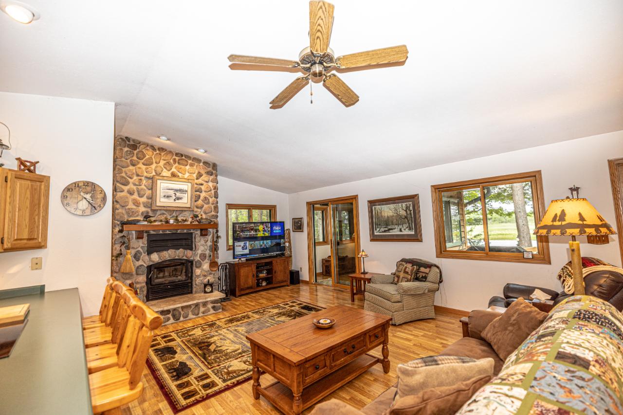 4954 Highway 47 Rhinelander, WI 54501 - Photo 8 of 37 Gallery Image 8