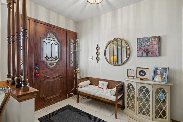 $389,900 | 2138 25th Avenue, Kenosha, WI 53140