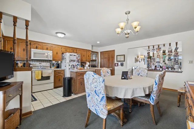 $389,900 | 2138 25th Avenue, Kenosha, WI 53140