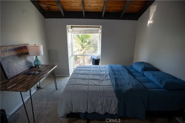 $3,700 | 320 12th Street, Unit 5, Seal Beach, CA 90740