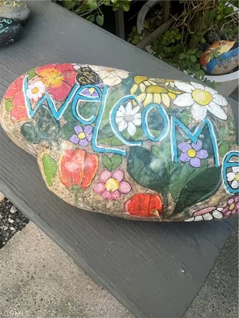 $3,750 | 320 12th Street, Unit 5, Seal Beach, CA 90740