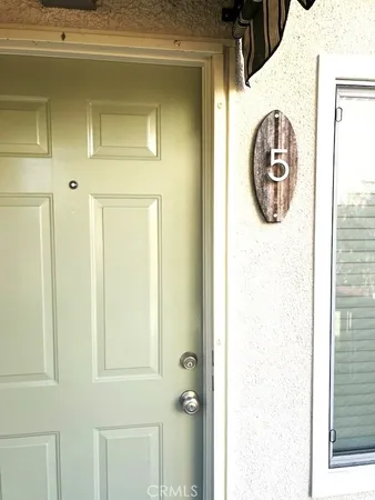 $3,700 | 320 12th Street, Unit 5, Seal Beach, CA 90740