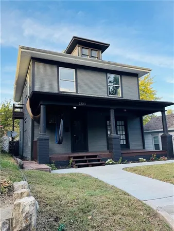 $218,500 | 2303 Francis Street, St. Joseph, MO 64501