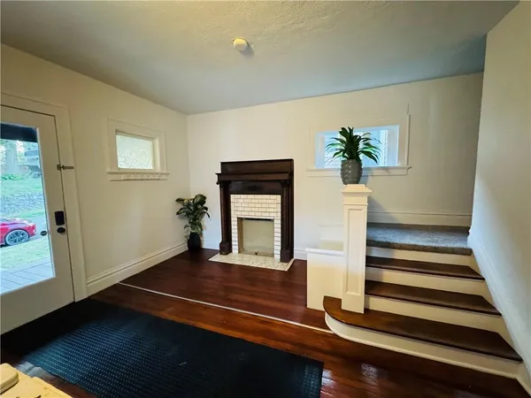 $218,500 | 2303 Francis Street, St. Joseph, MO 64501