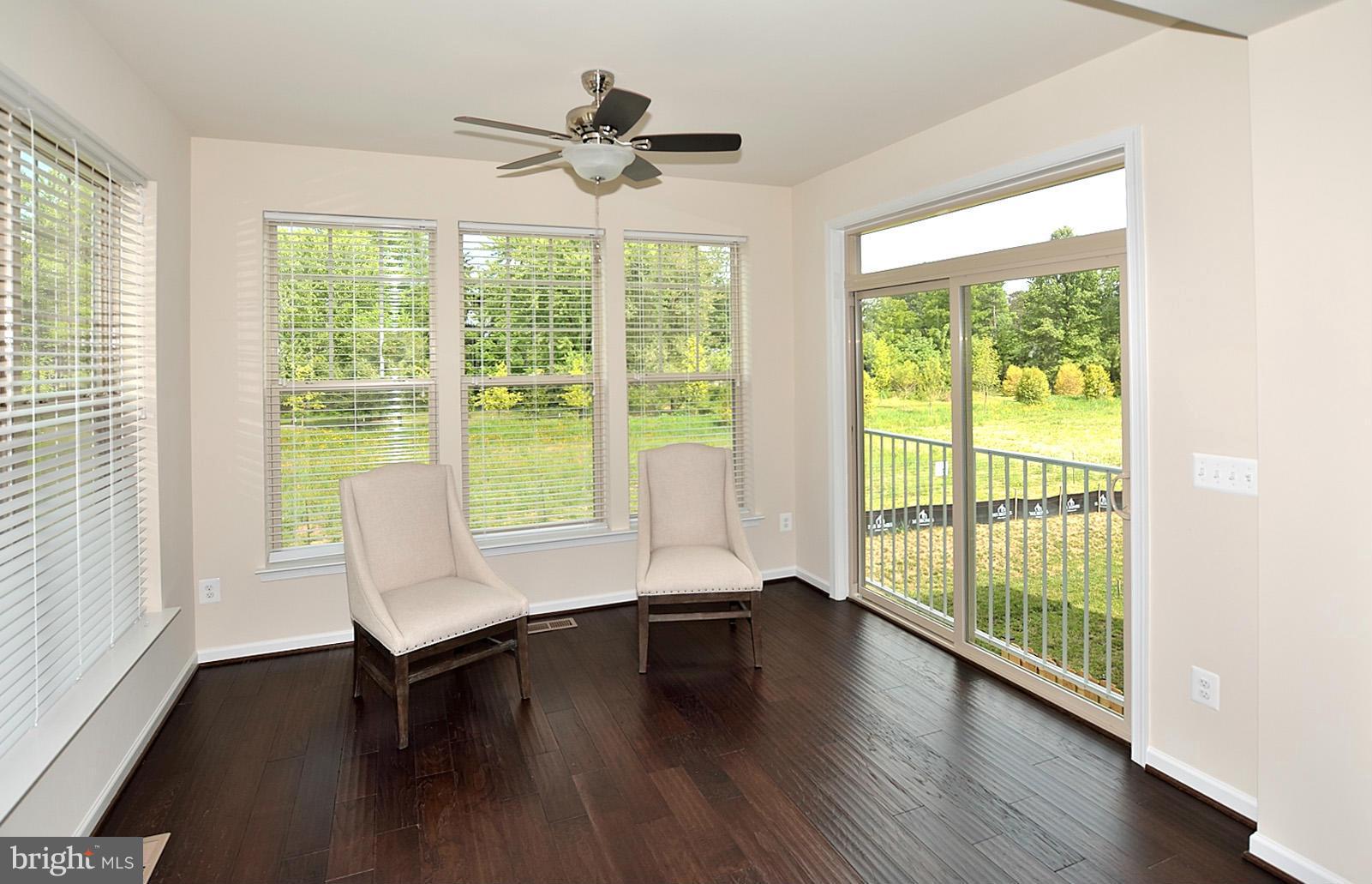 25278 Arrowroot Terrace Chantilly, VA 20152 - Photo 11 of 20 Interior (General)