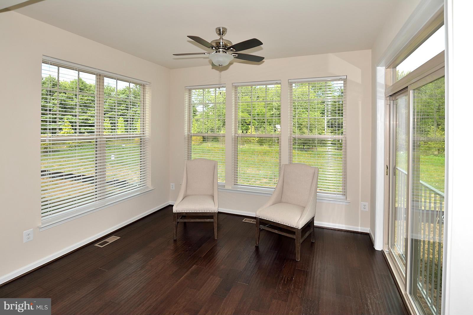 25278 Arrowroot Terrace Chantilly, VA 20152 - Photo 12 of 20 Interior (General)