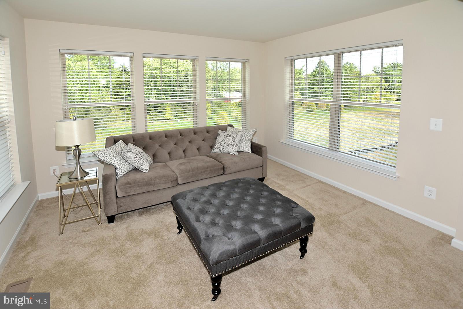 25278 Arrowroot Terrace Chantilly, VA 20152 - Photo 17 of 20 Bedroom (Master)