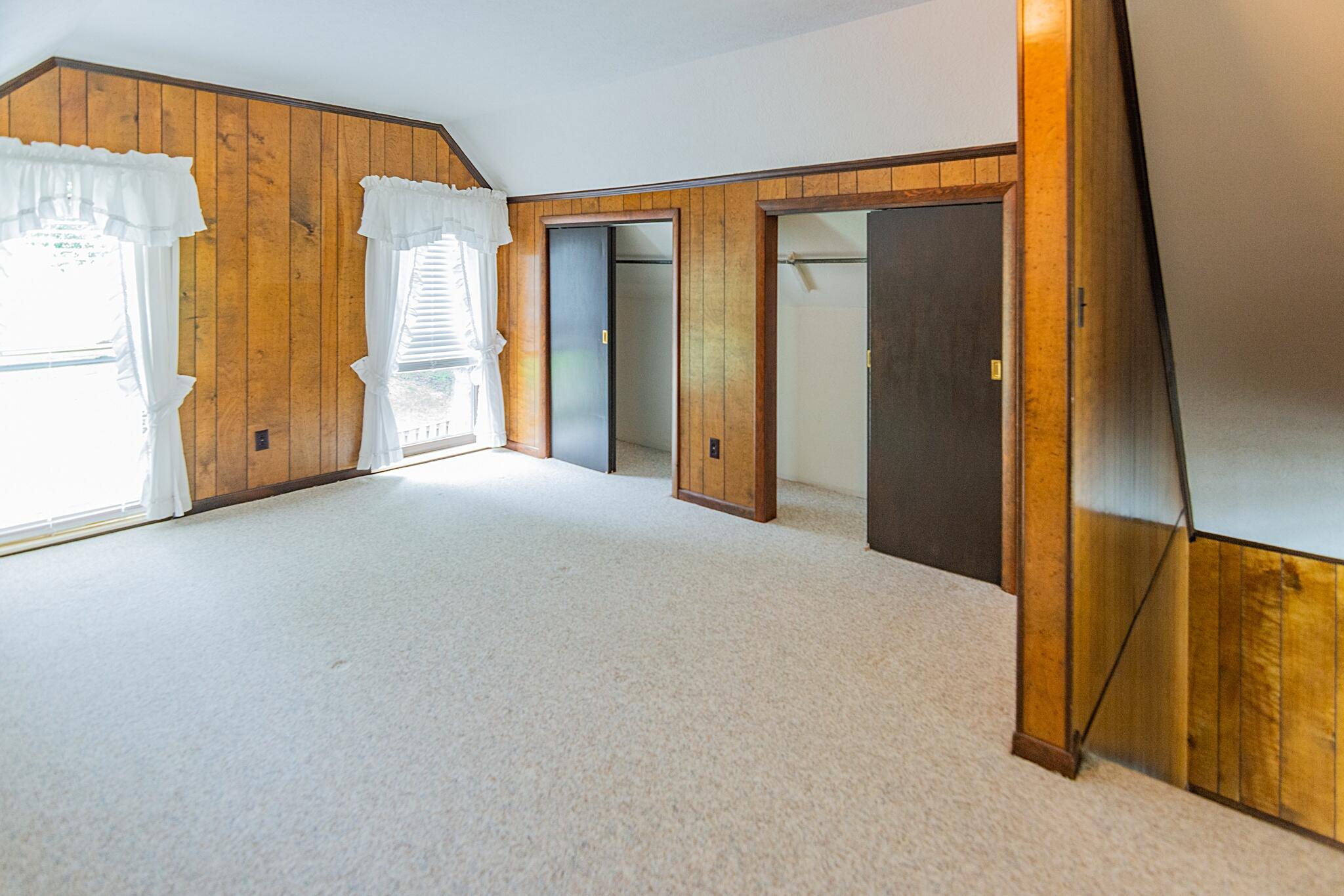 165 Lakeshore Court Spring City, TN 37381 - Photo 38 of 52 165LakeshoreCourt-38