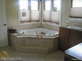 3610 Moberly Road Commerce Township, MI 48382 - Photo 10 of 14 master bedroom bath