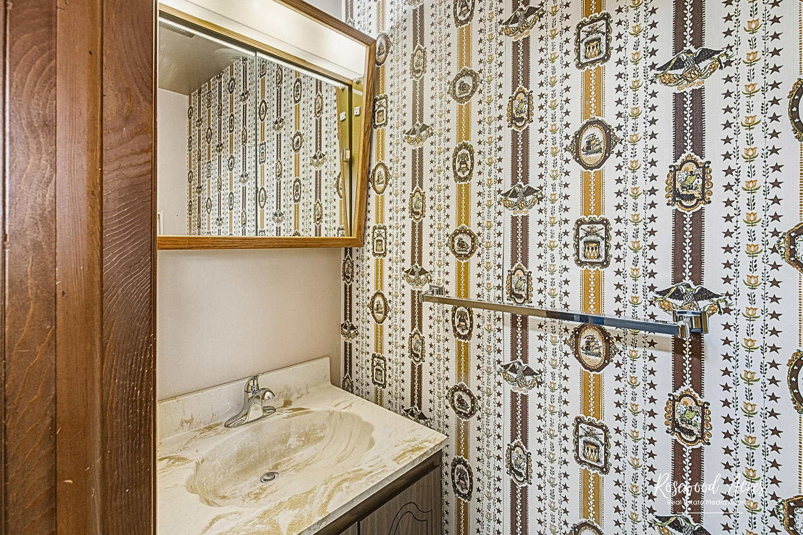 2308 1500 South Kankakee, IL 60901 - Photo 14 of 22 a bathroom with a granite countertop shower and a sink