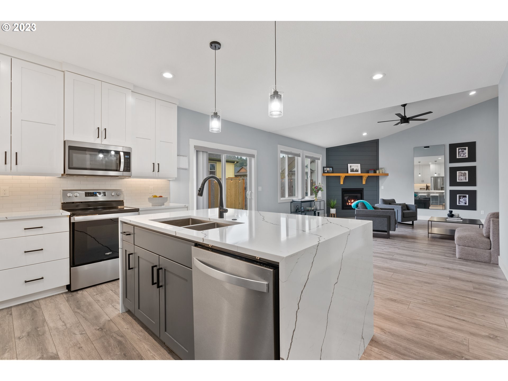 819 Riley Drive Northeast Silverton, OR 97381 - Photo 11 of 32