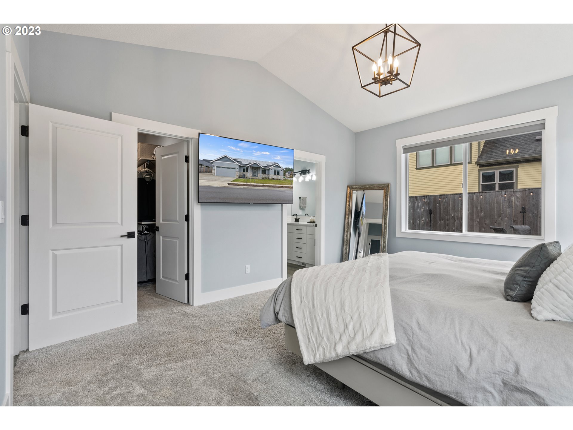 819 Riley Drive Northeast Silverton, OR 97381 - Photo 13 of 32